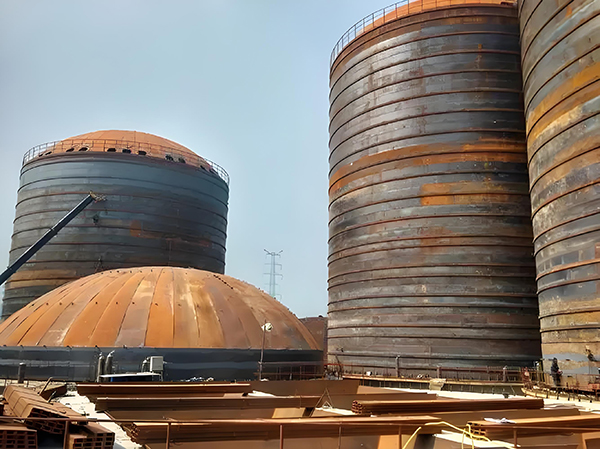 东城街道焦粉钢板仓